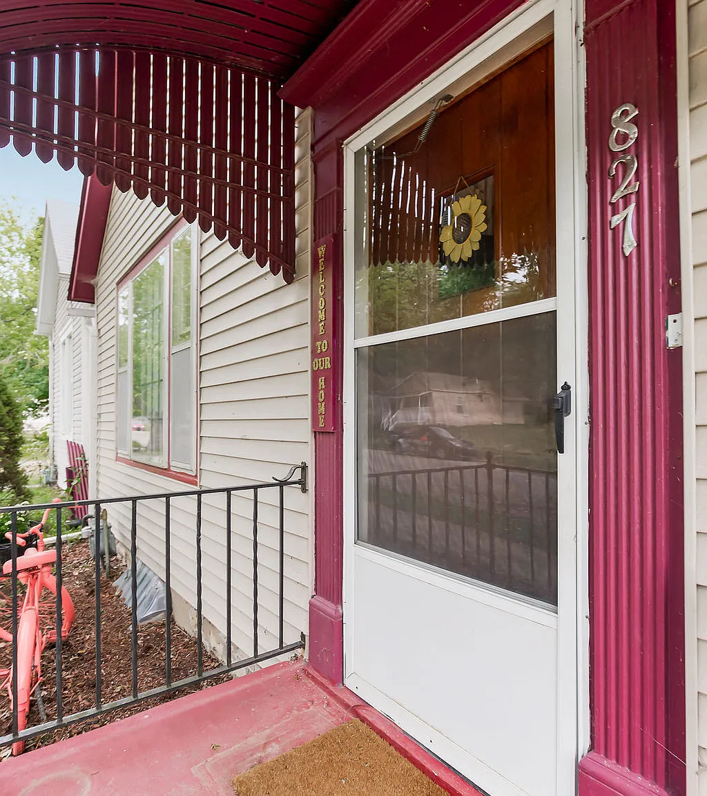 827 Osage Street - 1 — Photo 3