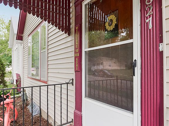 3rd image of 827 Osage St