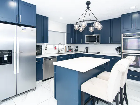 8612 Miramar Blvd, Miramar, FL 33025