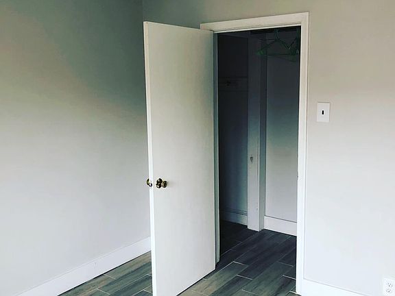 4th image of 3214 Turner St Floor 3