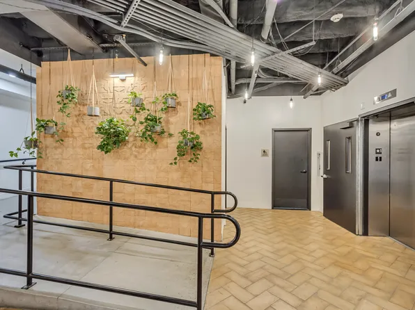 Maven 156, 156 E 900 S #424, Salt Lake City, UT 84111
