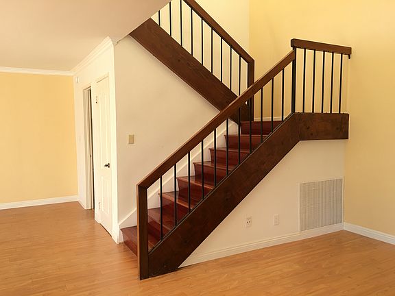4th image of 18132 Andrea Cir S Unit 5