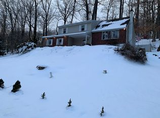 2724 Creek Rd, Feasterville Trevose, PA 19053