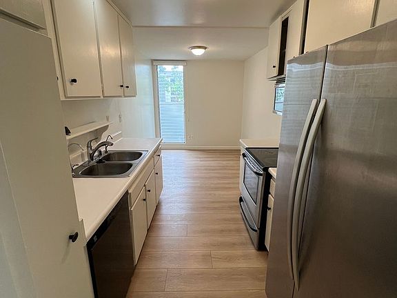 4th image of 3700 Dean Dr Unit 702