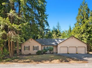 11519 320th Ave NE, Carnation, WA 98014