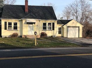 1178 Stone Rd, Rochester, NY 14616