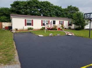 253 Miss Staci Dr, Martinsburg, WV 25404