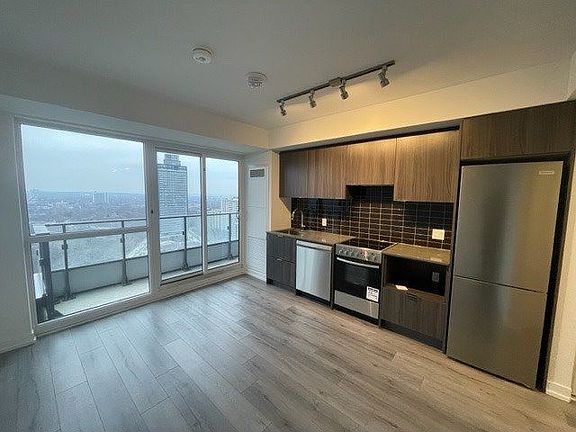 5th image of 395 Bloor St E #2409
