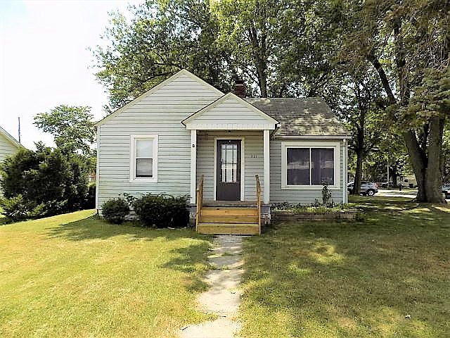 1101 E Hively Ave, Elkhart, IN 46517 | Zillow