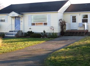 1119 35th St, Anacortes, WA 98221
