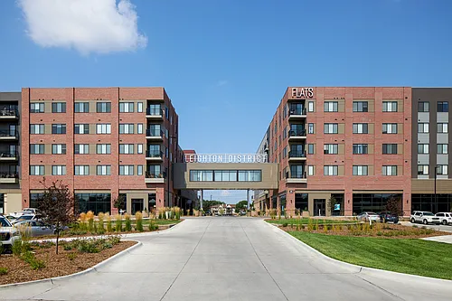 Flats At Leighton District Photo 1