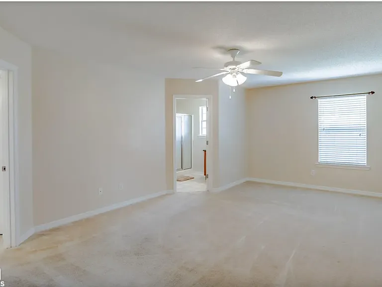 9772 Brooklyns Way S — Photo 5