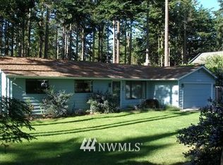 2084 W Pinewood Way, Oak Harbor, WA 98277