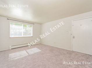 2337 S Locust St UNIT B, Denver, CO 80222