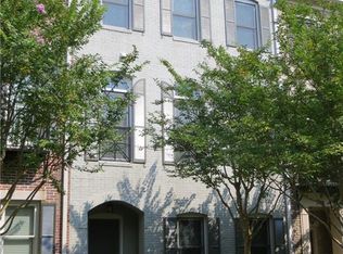 131 W Ridge Way, Roswell, GA 30076