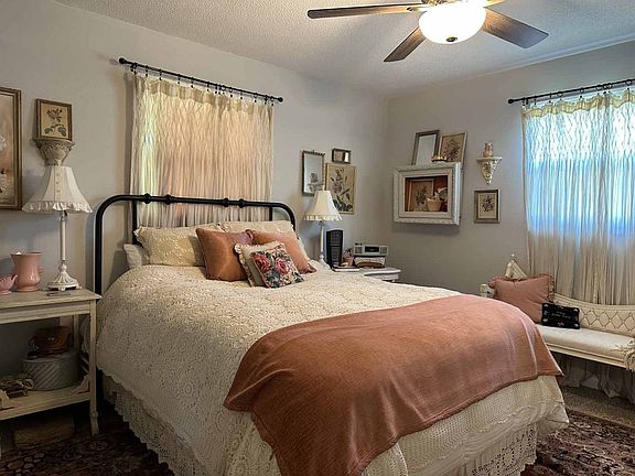 5th image of 16843 Circle Hills Dr