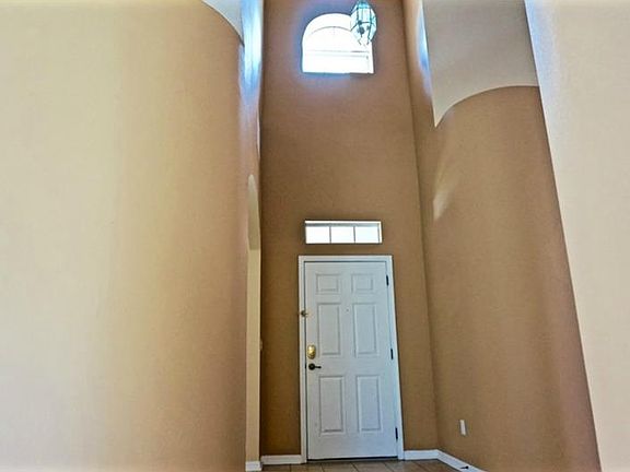2nd image of 7846 Stoneleigh Dr