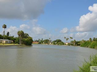 112 Resaca Shore Dr S, Los Fresnos, TX 78566