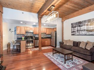 335 Cypress St APT 1D, Manchester, NH 03103