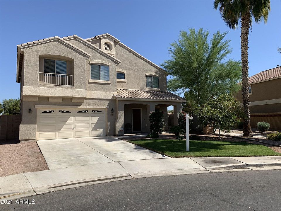 1st image of 1228 E Macaw Dr