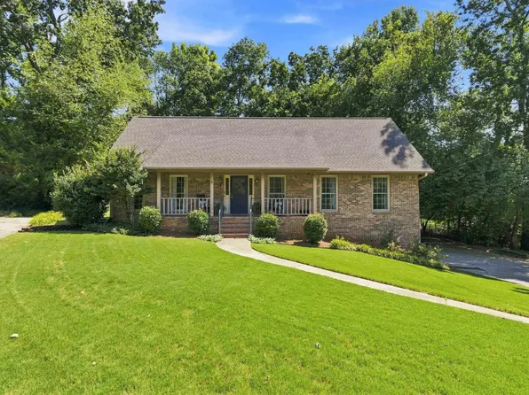 845 Leah Ln, Birmingham, AL 35226