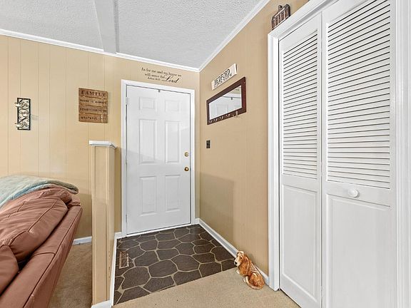 5th image of 214 Leatherwood Pl