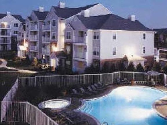 4th image of 5901 Coverdale Way
