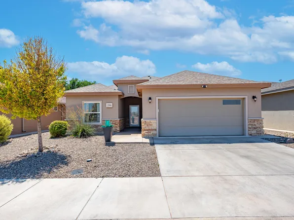 2906 Via Veneto Dr, Roswell, NM 88201