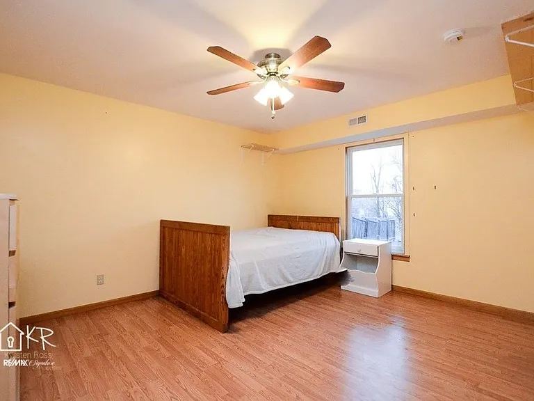 631 Tall Grass Dr — Photo 22