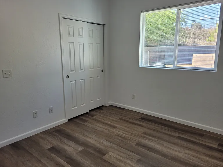862 E Cherry Hills Way — Photo 11