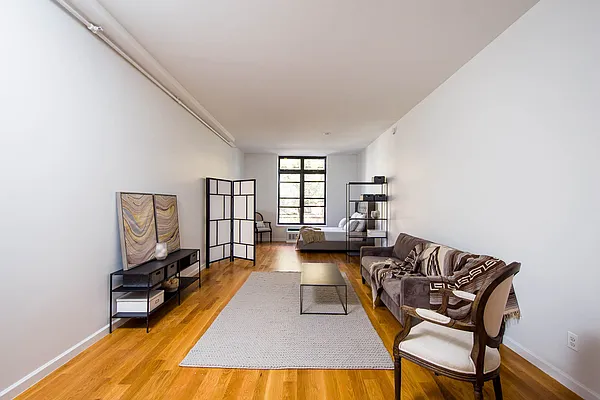 Rented by Nooklyn NYC LLC | media 30