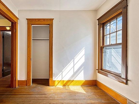 5th image of 88 Hartwell Rd Floor 2