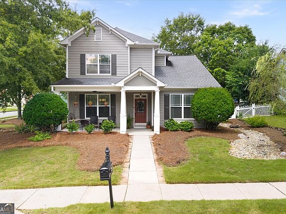 2nd image of 3 Creekside Way
