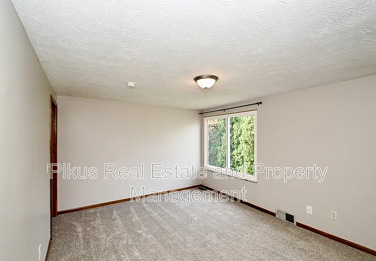 6111 Island Dr NW — Photo 8