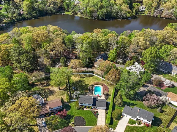 183 N Fairfield Dr, Dover, DE 19901