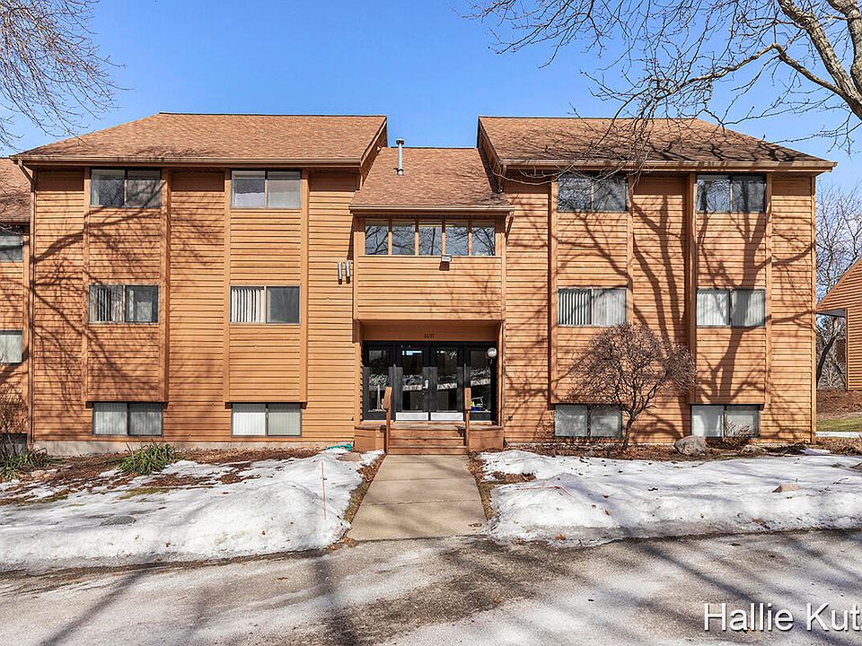 1st image of 6691 Boca Vista Dr NE Unit 302
