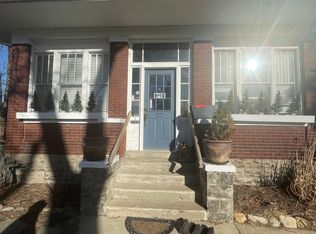 27 S Whittaker St, New Buffalo, MI 49117