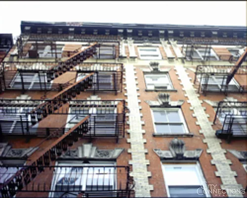 Rented by City Connections Realty | media 21