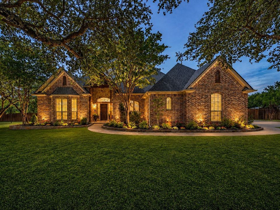 1st image of 101 Black Oak Dr
