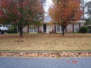 6636 Charter Oaks Cir, Columbus, GA