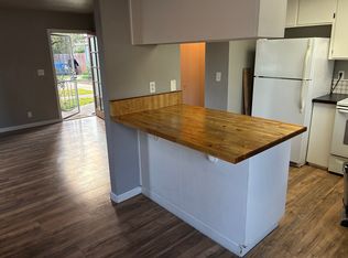 1820 Azure Ct APT 1, Manteca, CA