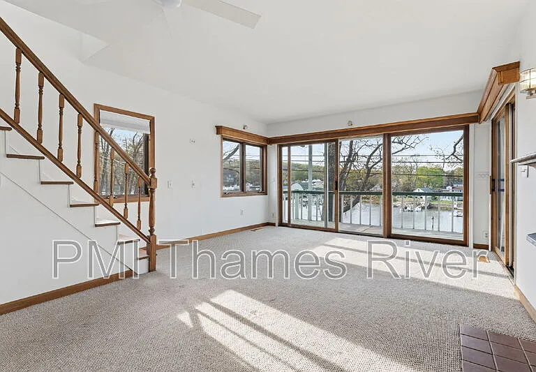 33 Laurel St — Photo 18