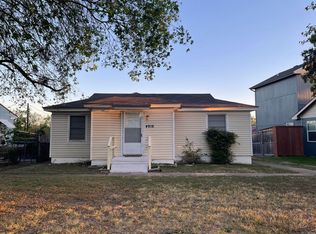 4916 Montrose Dr, River Oaks, TX 76114
