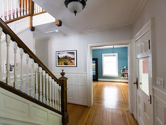 4th image of 785 Richmond Ave #1