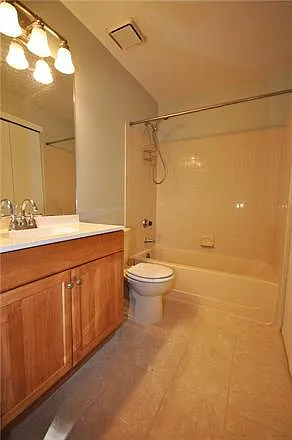 8020 Tamarron Dr — Photo 12