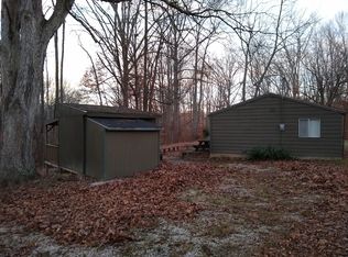 9995 Hickory Rd, Spencer, IN 47460