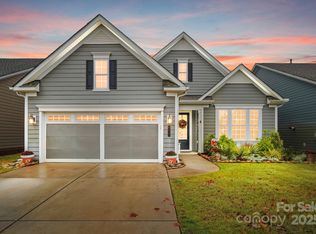 6325 Good News Dr, Charlotte, NC 28215