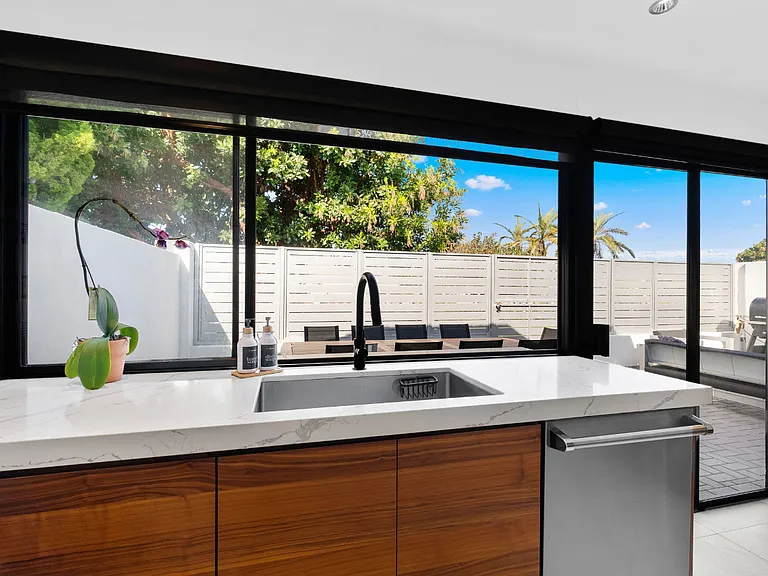 7 Gingertree Ln — Photo 17
