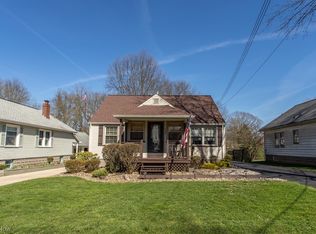 1464 Maxwell Ave NW, Warren, OH