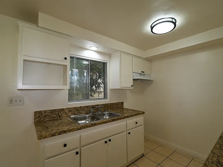8115 E 3rd St #3 — Photo 8